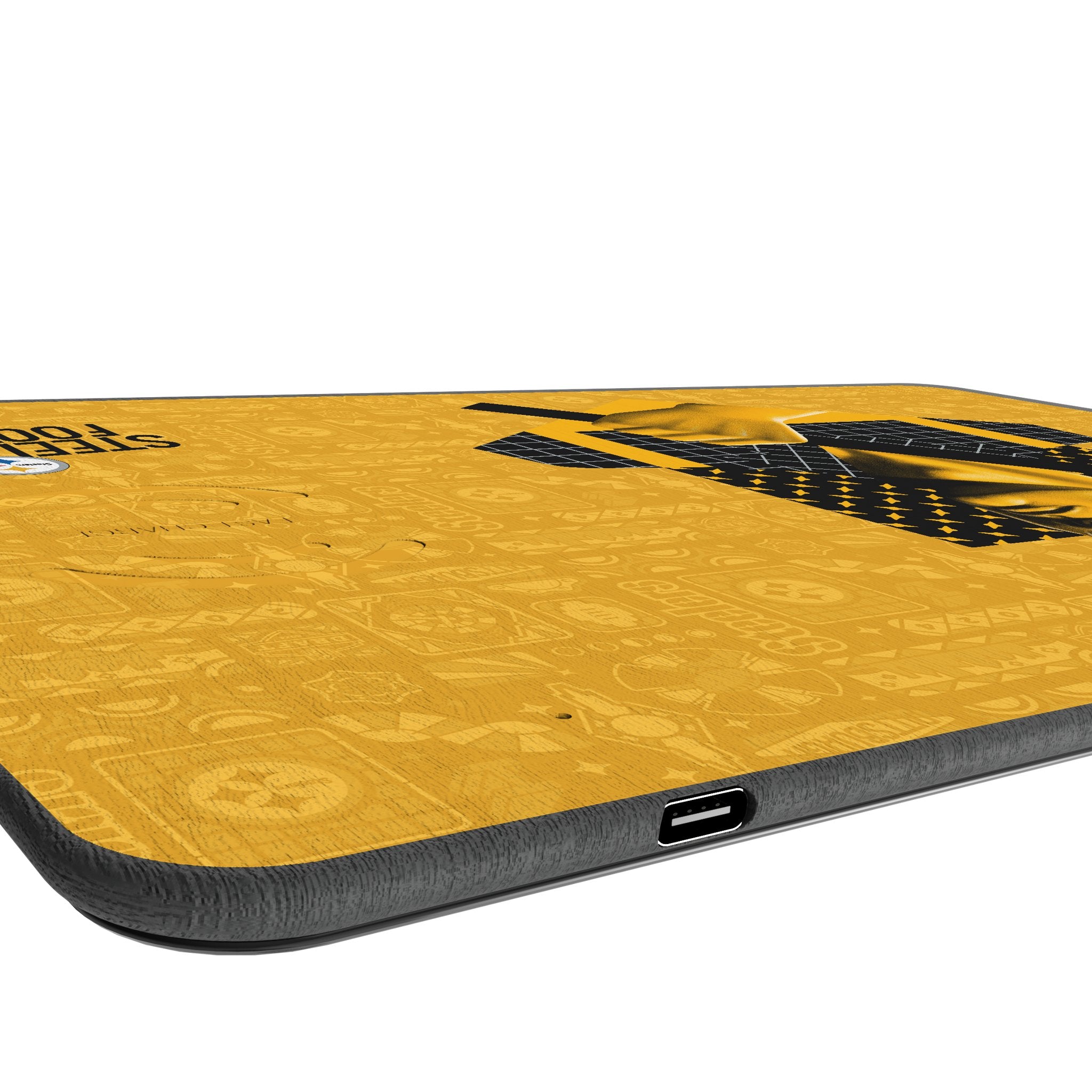 Pittsburgh Steelers 2024 Edition 15-Watt Wireless Charger and Mouse Pad Port.Jpg