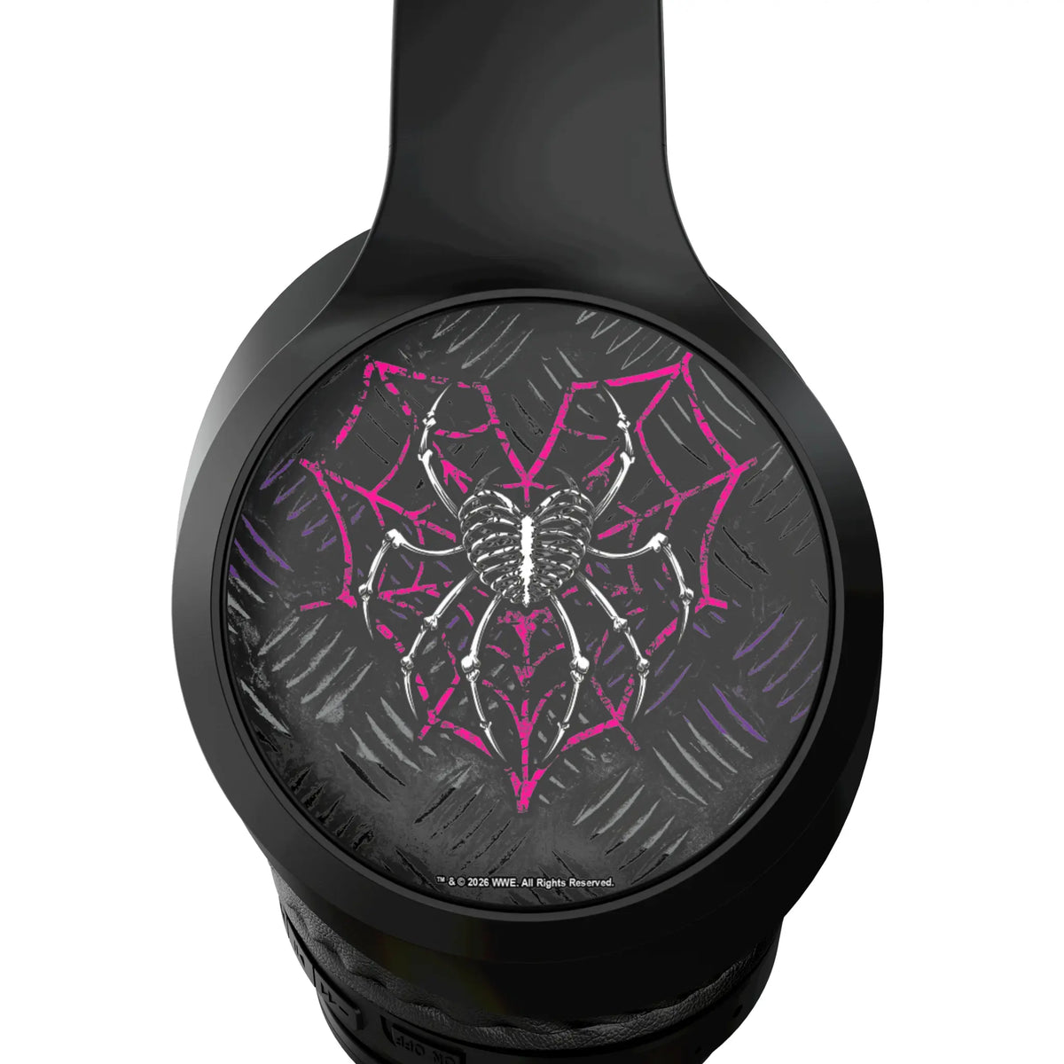 AJ Lee Wireless Over-Ear Headphones With Case - Detail