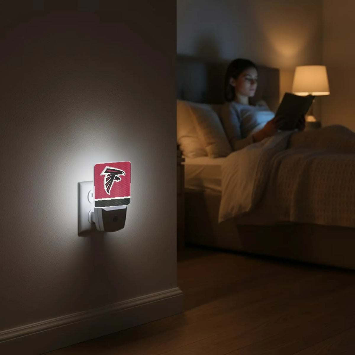 Atlanta Falcons Stripe Night Light 2-Pack - Lifestyle