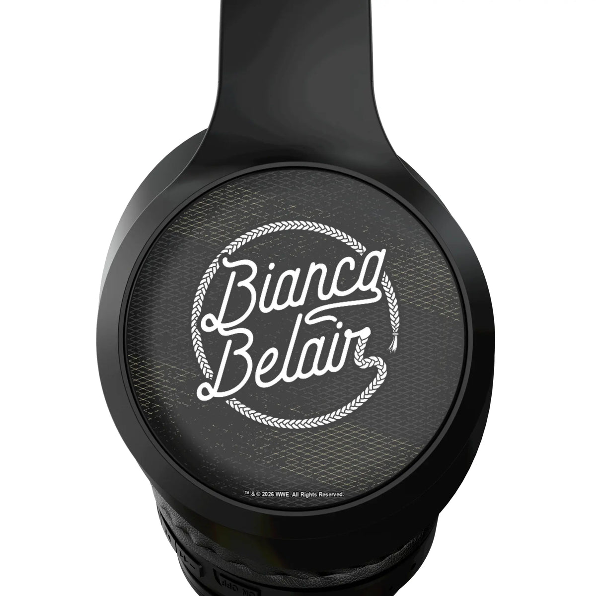 Bianca Belair Steel Wireless Over-Ear Headphones With Case - Detail