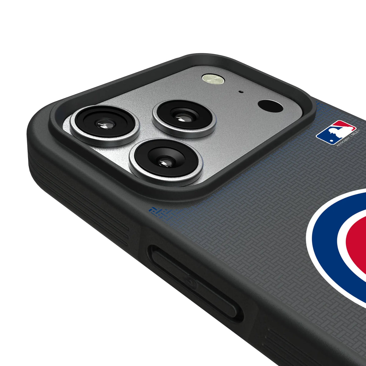 Chicago Cubs Linen iPhone Bump Phone Case for Apple iPhone - Detail#Device_iPhone 17 Pro