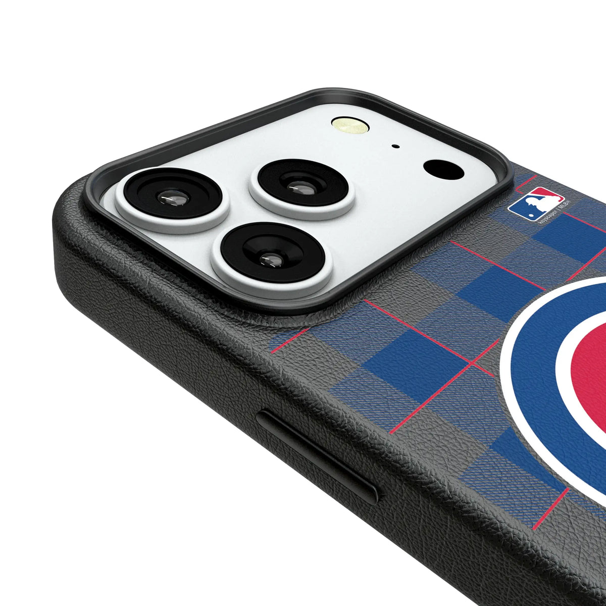Chicago Cubs Plaid iPhone MagSafe Compatible Phone Case for Apple iPhone - Detail#Device_iPhone 18 Pro