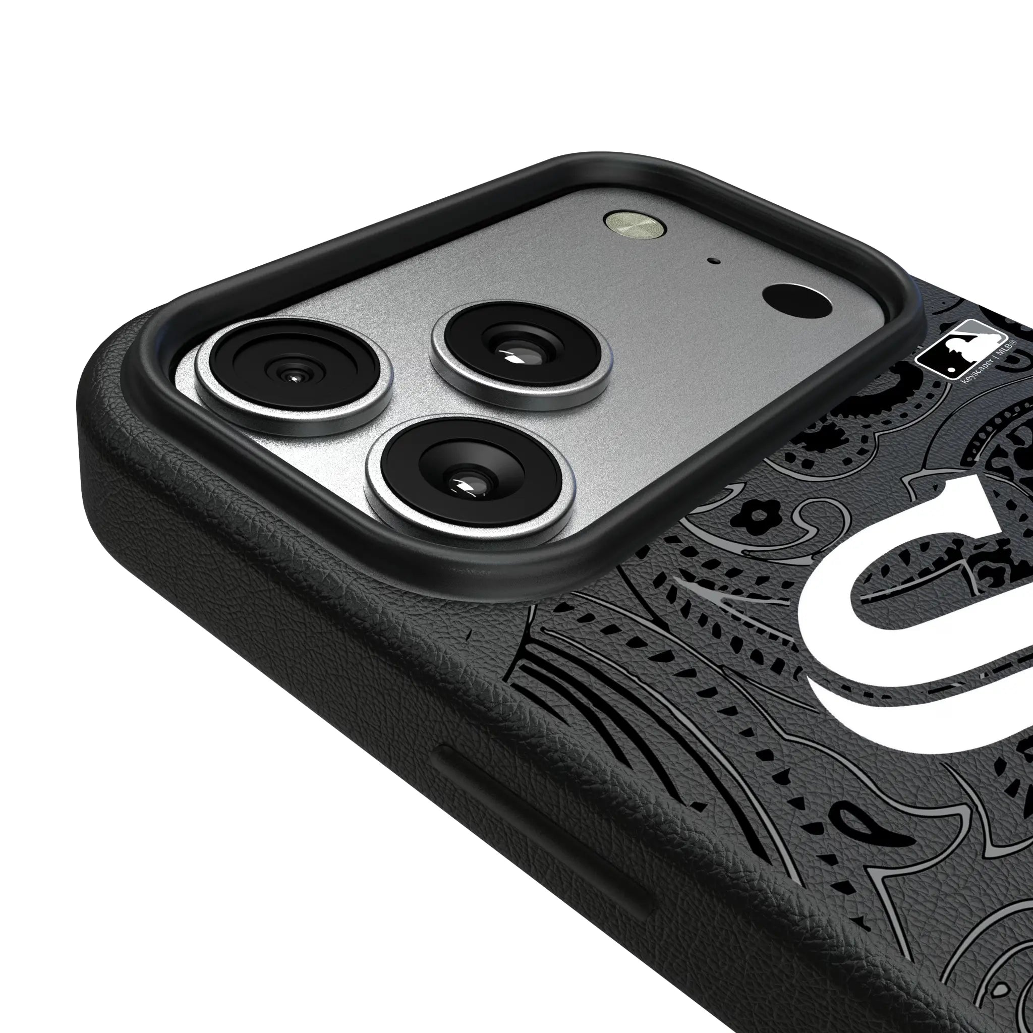 Chicago White Sox Paisley iPhone MagSafe Compatible Phone Case for Apple iPhone - Detail#Device_iPhone 17 Pro Max