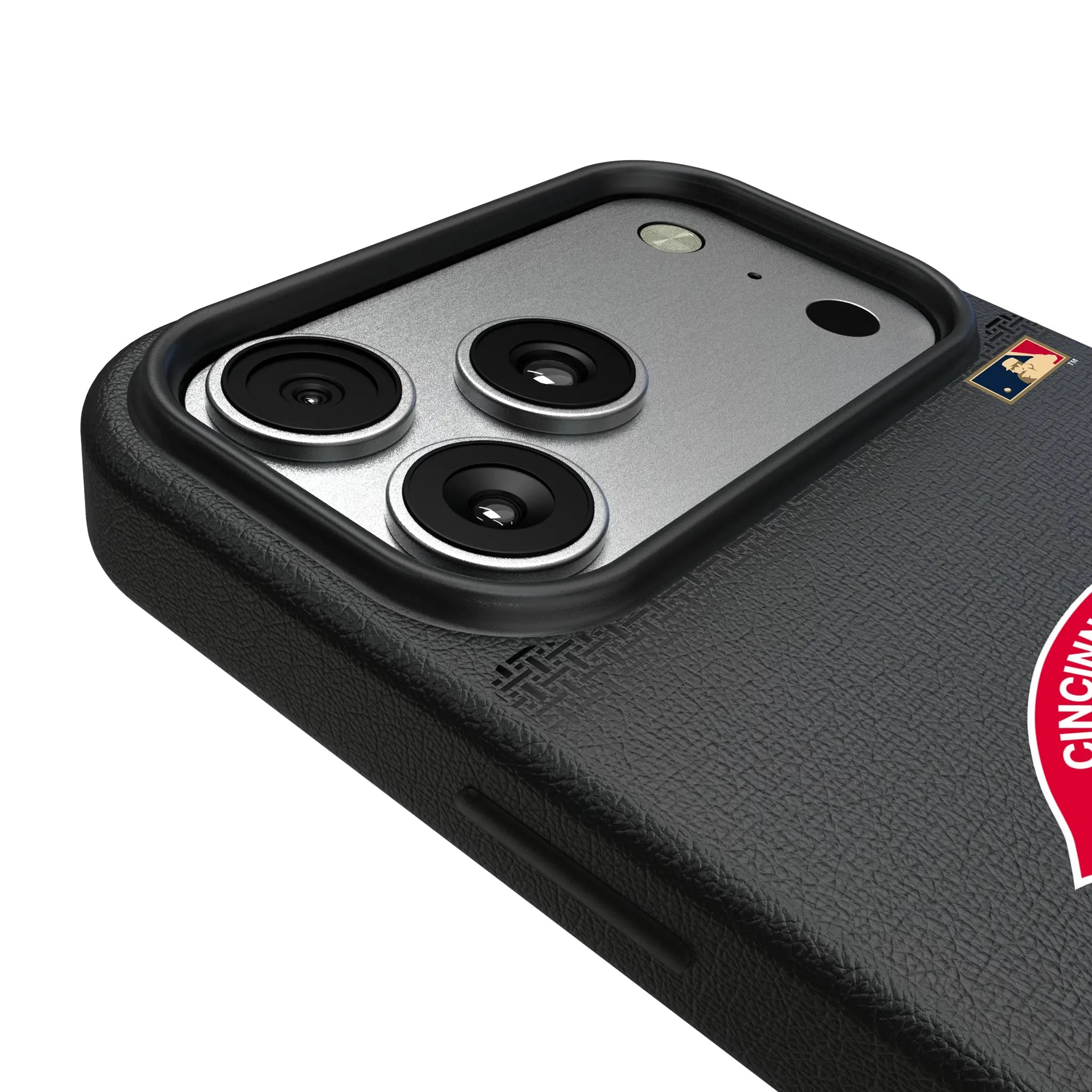 Cincinnati Reds 1974-1992 - Cooperstown Collection Linen iPhone MagSafe Compatible Phone Case for Apple iPhone - Detail#Device_iPhone 17 Pro Max