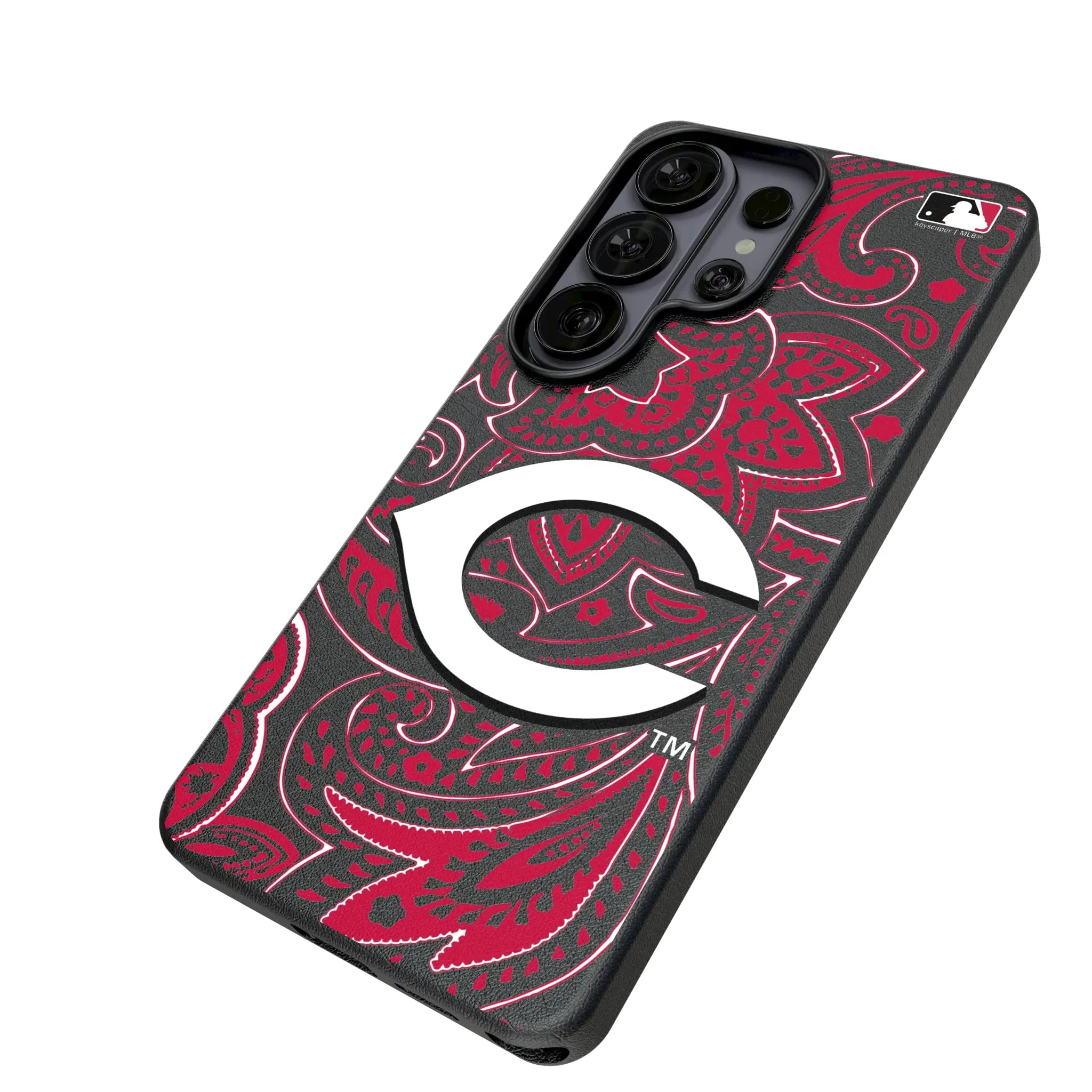 Cincinnati Reds Paisley Galaxy MagSafe Compatible Phone Case for Samsung Galaxy - Isometric View#Device_Galaxy S26 Ultra