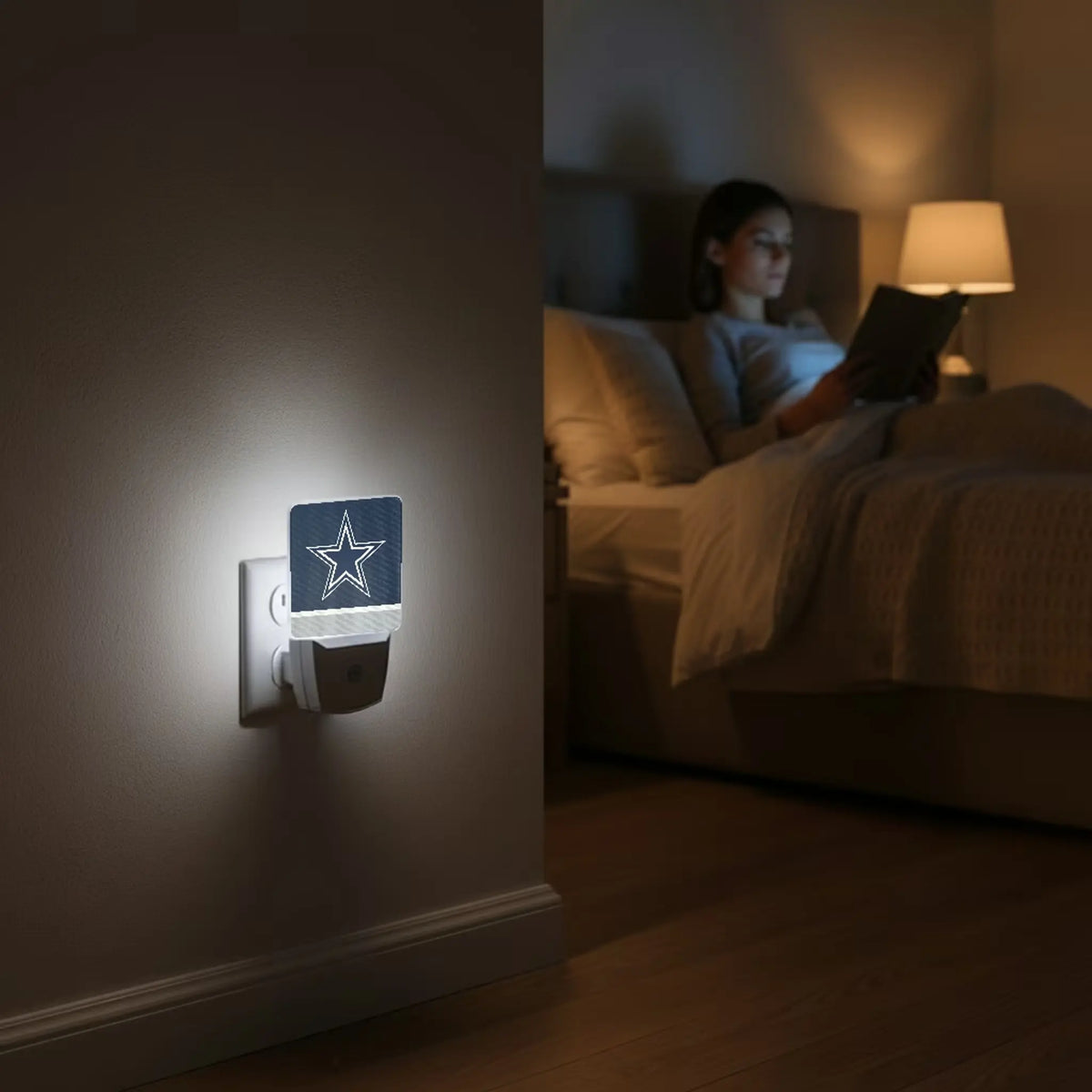 Dallas Cowboys Stripe Night Light 2-Pack - Lifestyle