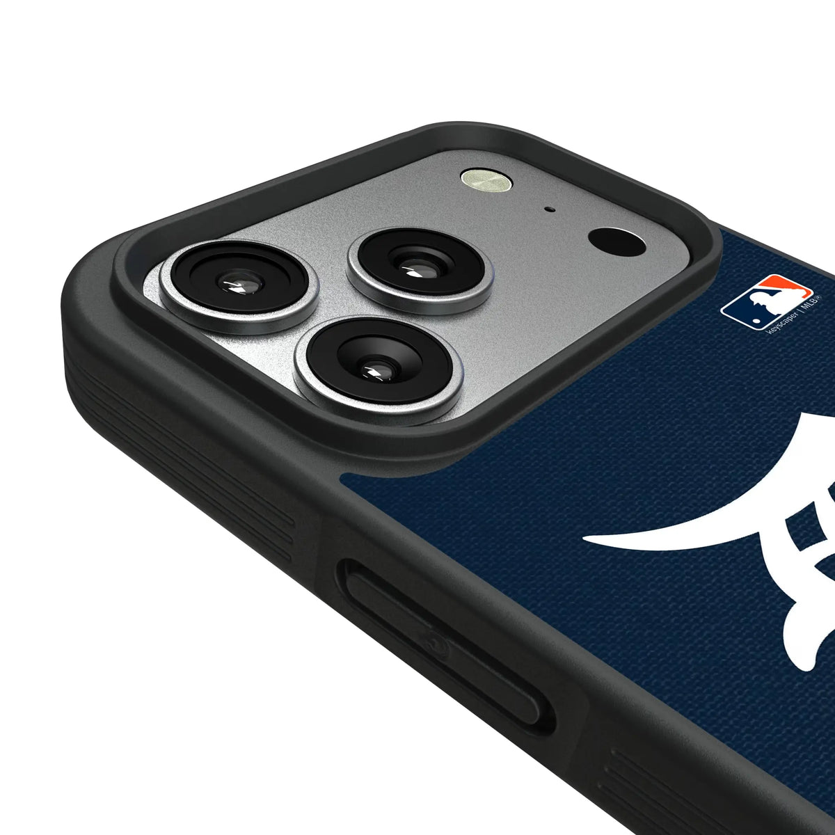 Detroit Tigers Solid iPhone Bump Phone Case for Apple iPhone - Detail#Device_iPhone 17 Pro