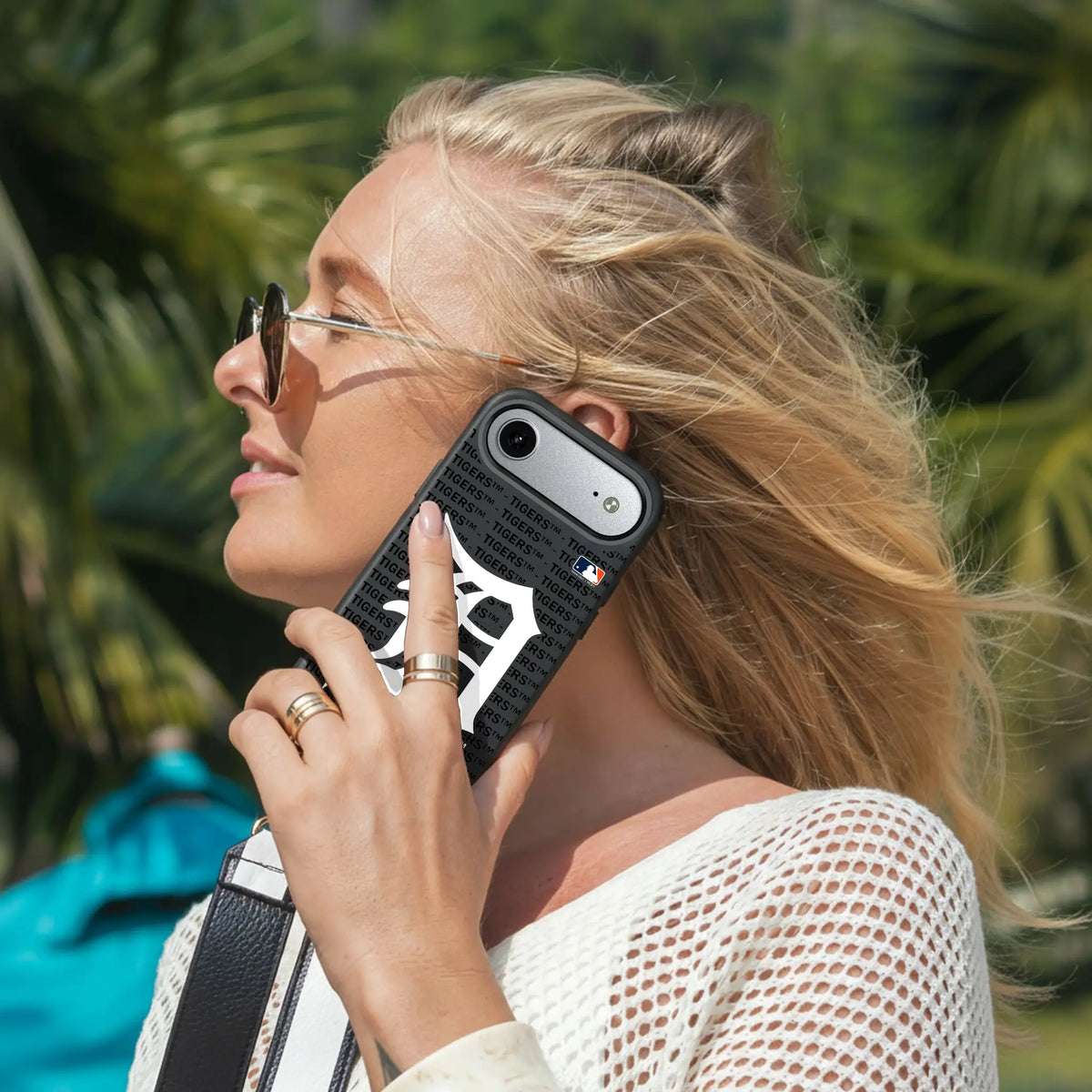 Detroit Tigers Text Backdrop iPhone Bump Phone Case for Apple iPhone - Lifestyle#Device_iPhone Air