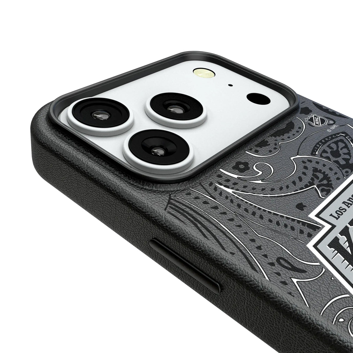 LA Kings Paisley iPhone MagSafe Compatible Phone Case for Apple iPhone - Detail#Device_iPhone 18 Pro