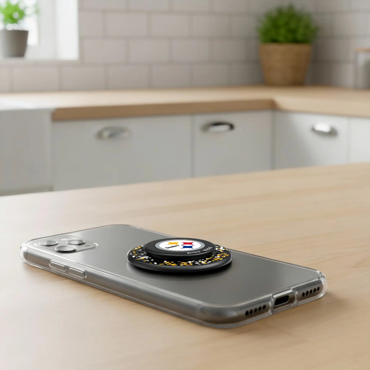 Pittsburgh Steelers Confetti Popsockets Round Magnetic - Lifestyle