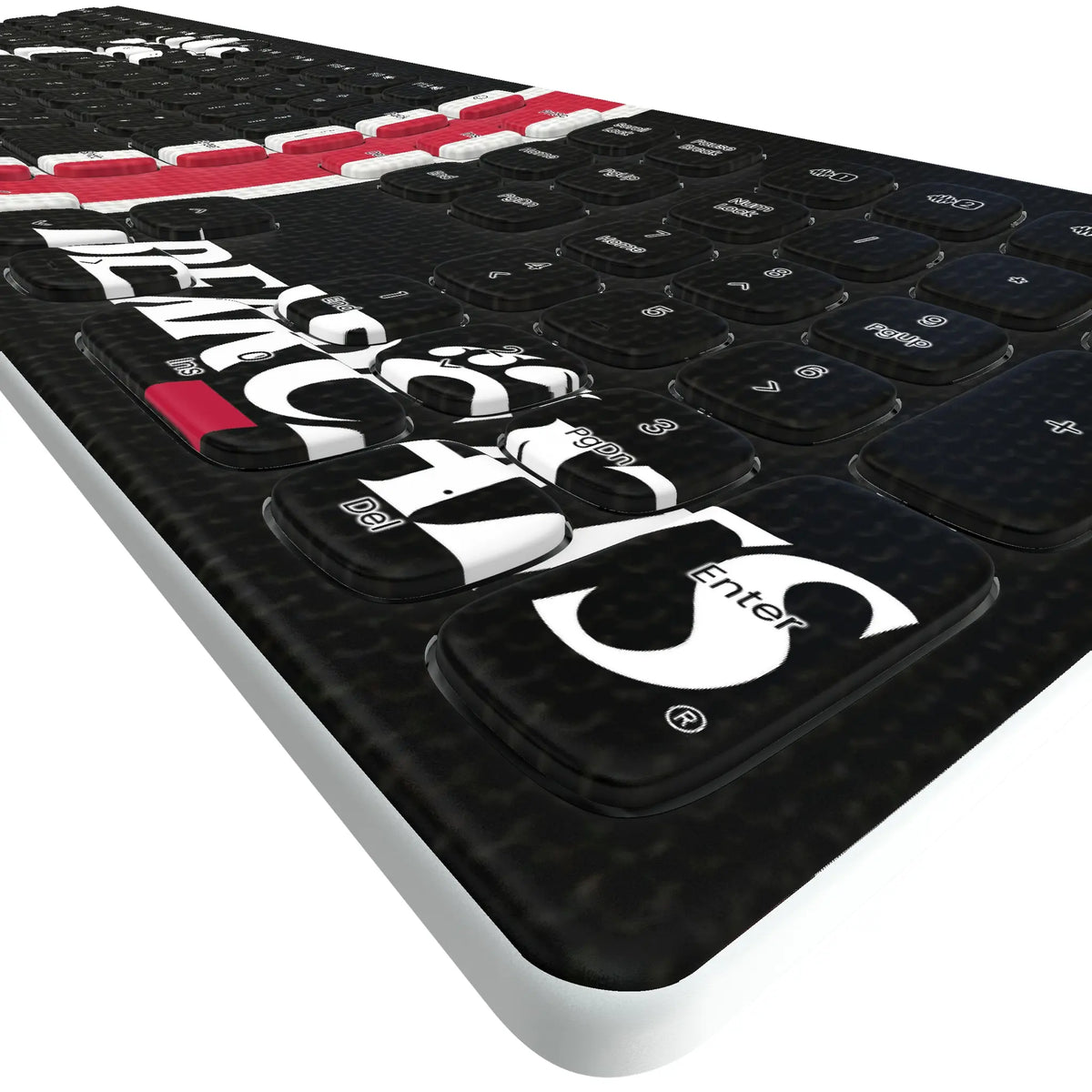 University of Cincinnati Bearcats Stripe KKB605 Curved Wireless Keyboard - Detail