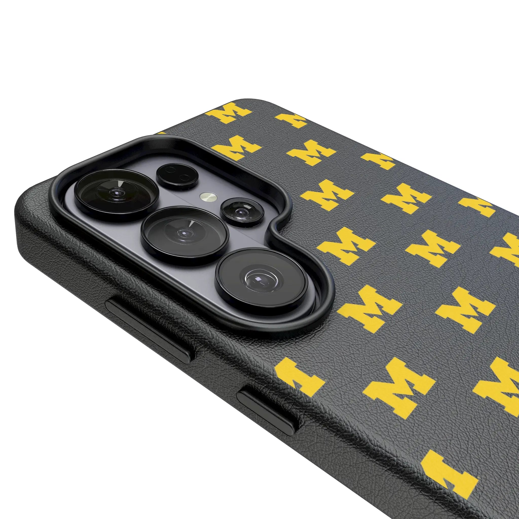 University of Michigan Wolverines Fashion Pattern Galaxy MagSafe Compatible Phone Case for Samsung Galaxy - Detail#Device_Galaxy S26 Ultra