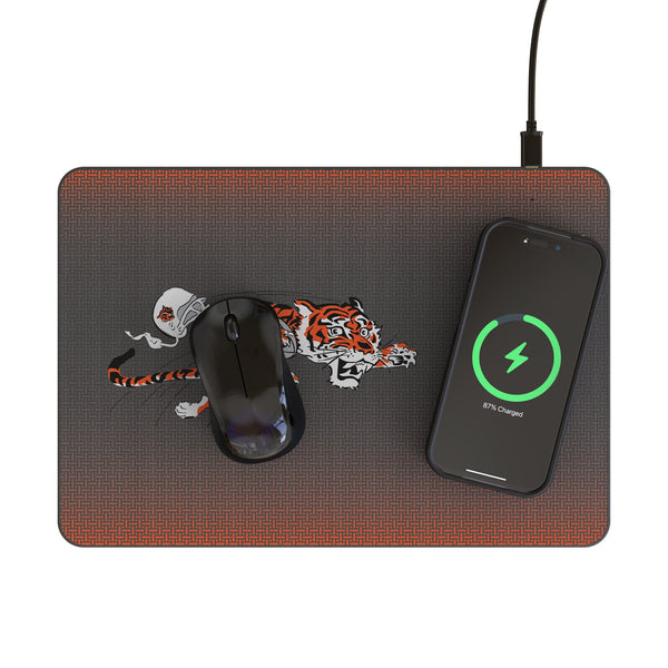 Cincinnati Bengals Historic Collection Linen 15-Watt Wireless Charger and Mouse Pad Lifestyle.Jpg