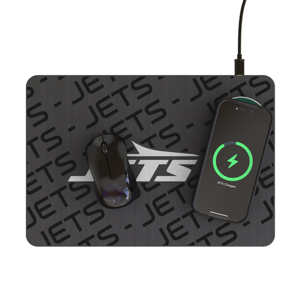New York Jets Monocolor Tilt 15-Watt Wireless Charger and Mouse Pad Lifestyle.Jpg