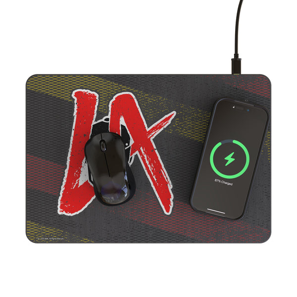 LA Knight Steel 15-Watt Wireless Charger and Mouse Pad Lifestyle.Jpg