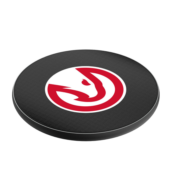 Atlanta Hawks Linen 15-Watt Wireless Charger Iso.Jpg