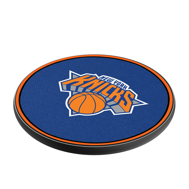 New York Knicks Solid 15-Watt Wireless Charger Iso.Jpg