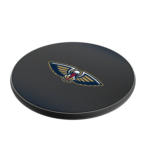New Orleans Pelicans Linen 15-Watt Wireless Charger Iso.Jpg