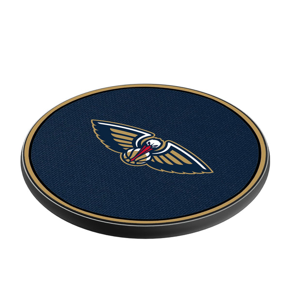 New Orleans Pelicans Solid 15-Watt Wireless Charger Iso.Jpg