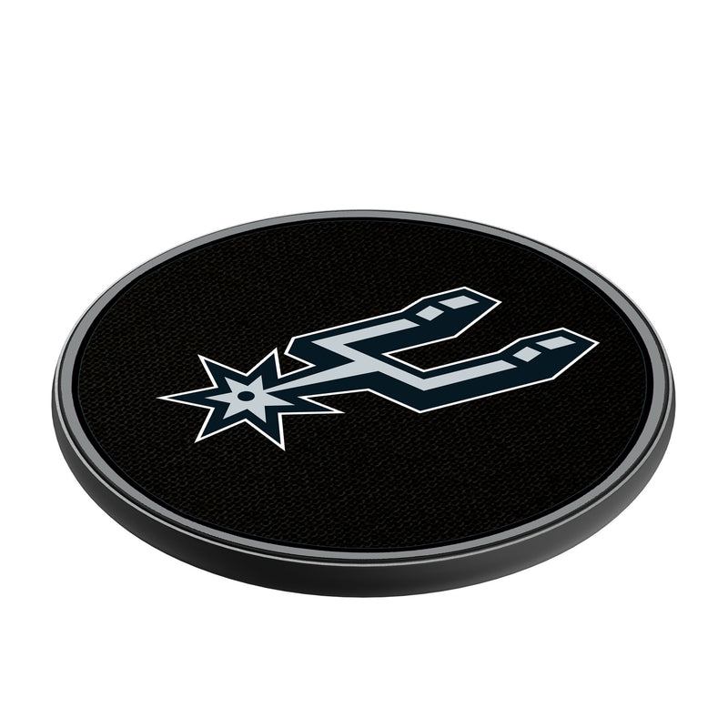 San Antonio Spurs Solid 15-Watt Wireless Charger Iso.Jpg