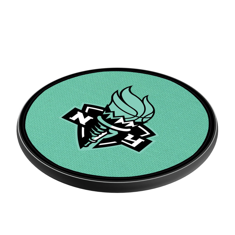 New York Liberty Solid 15-Watt Wireless Charger Iso.Jpg