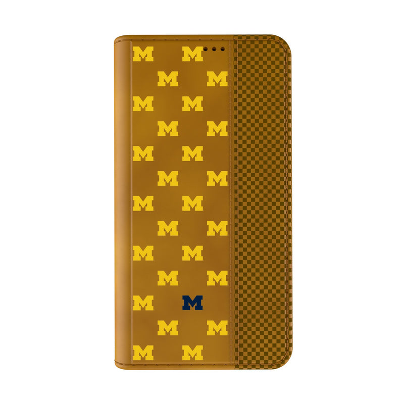 University of Michigan Wolverines Fashion Pattern iPhone Folio Phone Case for Apple iPhone Closed.Jpg
