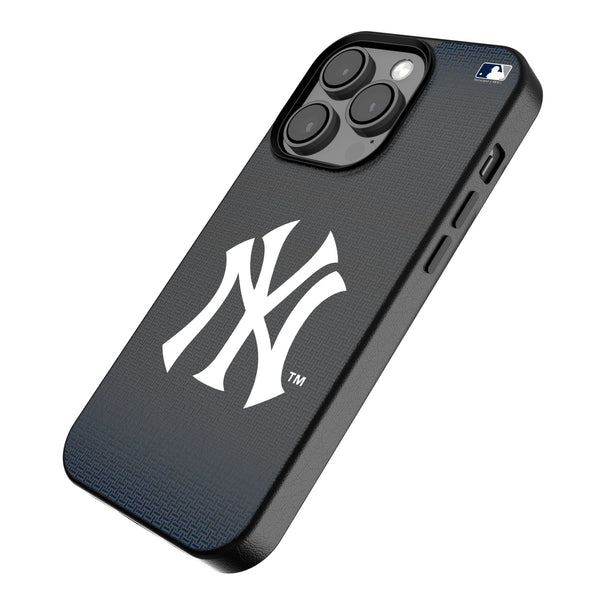 New York Yankees Linen iPhone MagSafe Compatible Phone Case for Apple iPhone Iso.Jpg