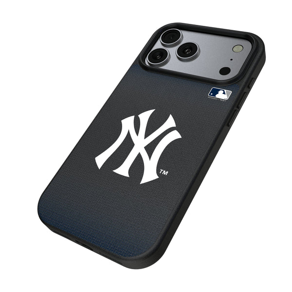 New York Yankees Linen iPhone MagSafe Compatible Phone Case for Apple iPhone Iso.Jpg