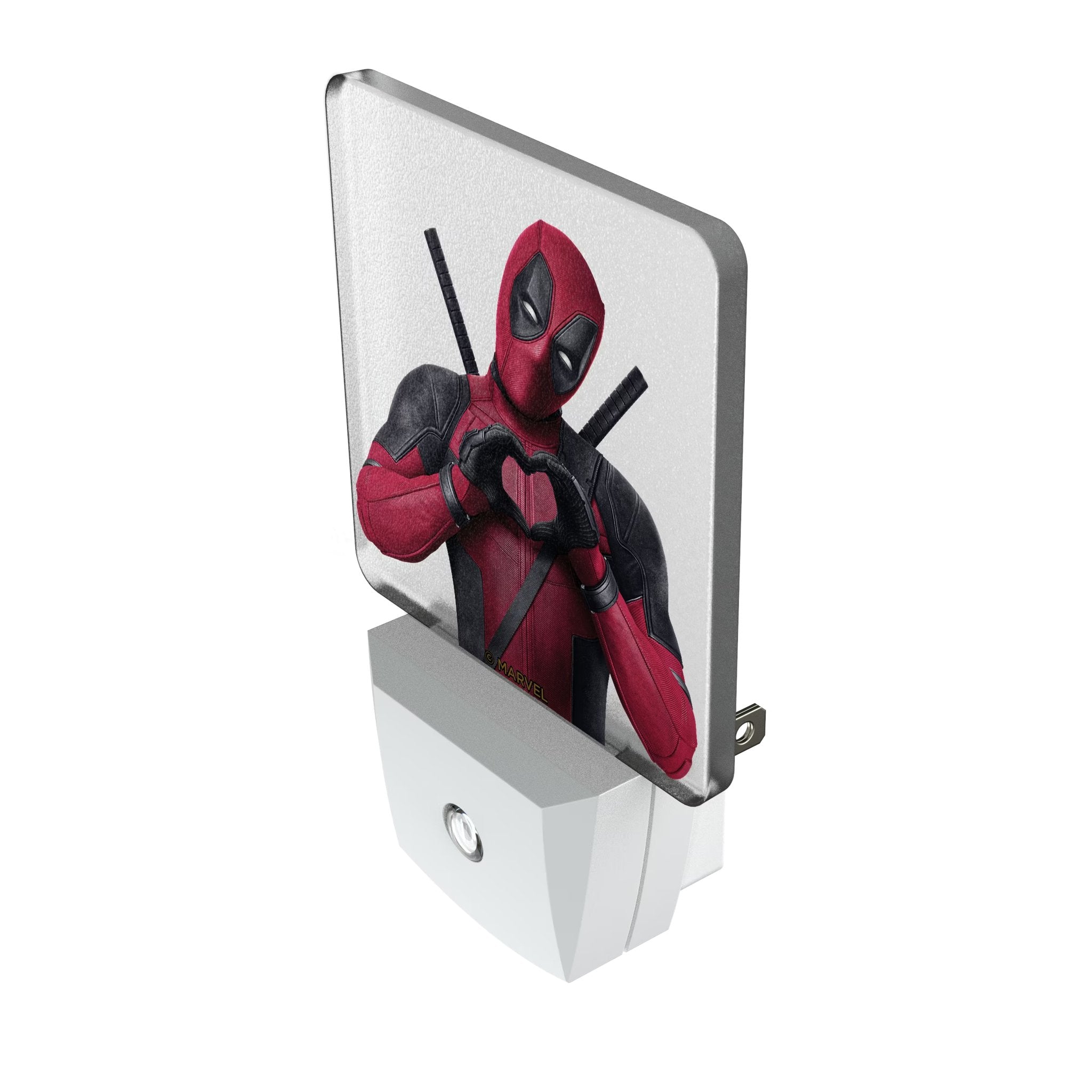 Marvel Deadpool Badge Night Light 2-Pack Iso.Jpg