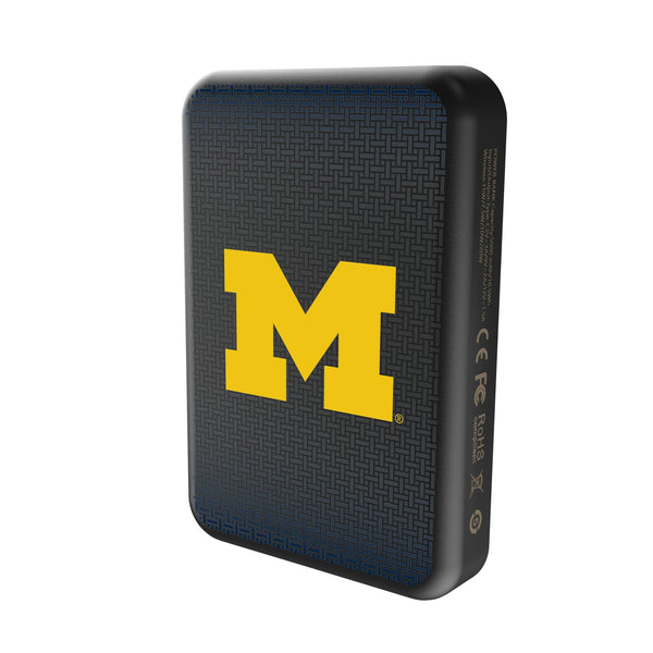University of Michigan Wolverines Linen Wireless Mag Power Bank Solo.Jpg