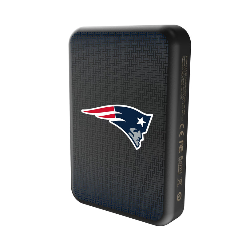 New England Patriots Linen Wireless Mag Power Bank Solo.Jpg