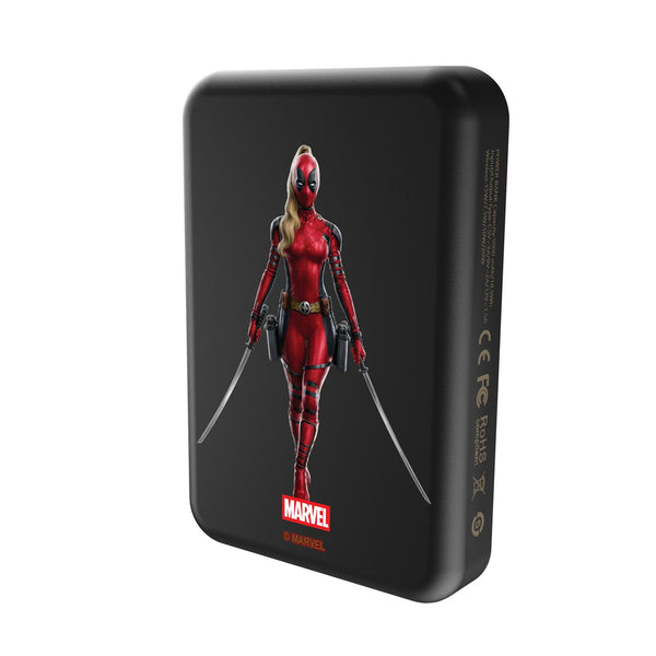 Marvel Ladypool Badge Wireless Mag Power Bank Solo.Jpg