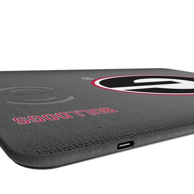 University of Georgia Bulldogs Linen 15-Watt Wireless Charger and Mouse Pad Port.Jpg