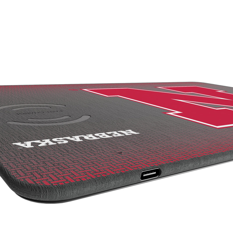 University of Nebraska Huskers Block N Linen 15-Watt Wireless Charger and Mouse Pad Port.Jpg