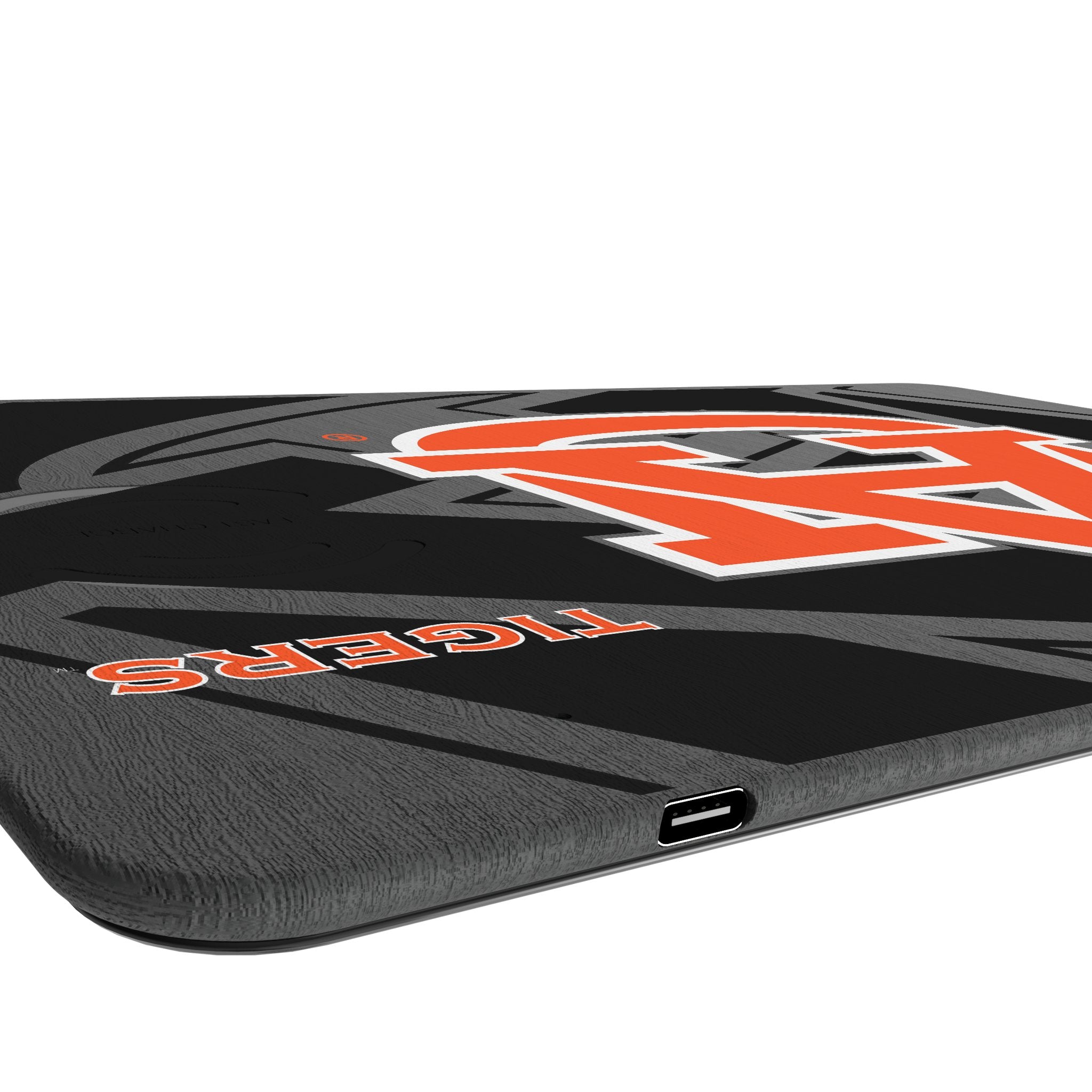 University of Auburn Tigers Monocolor Tilt 15-Watt Wireless Charger and Mouse Pad Port.Jpg