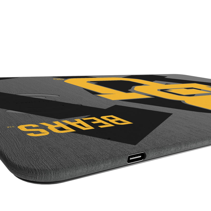 Baylor University Bears Monocolor Tilt 15-Watt Wireless Charger and Mouse Pad Port.Jpg