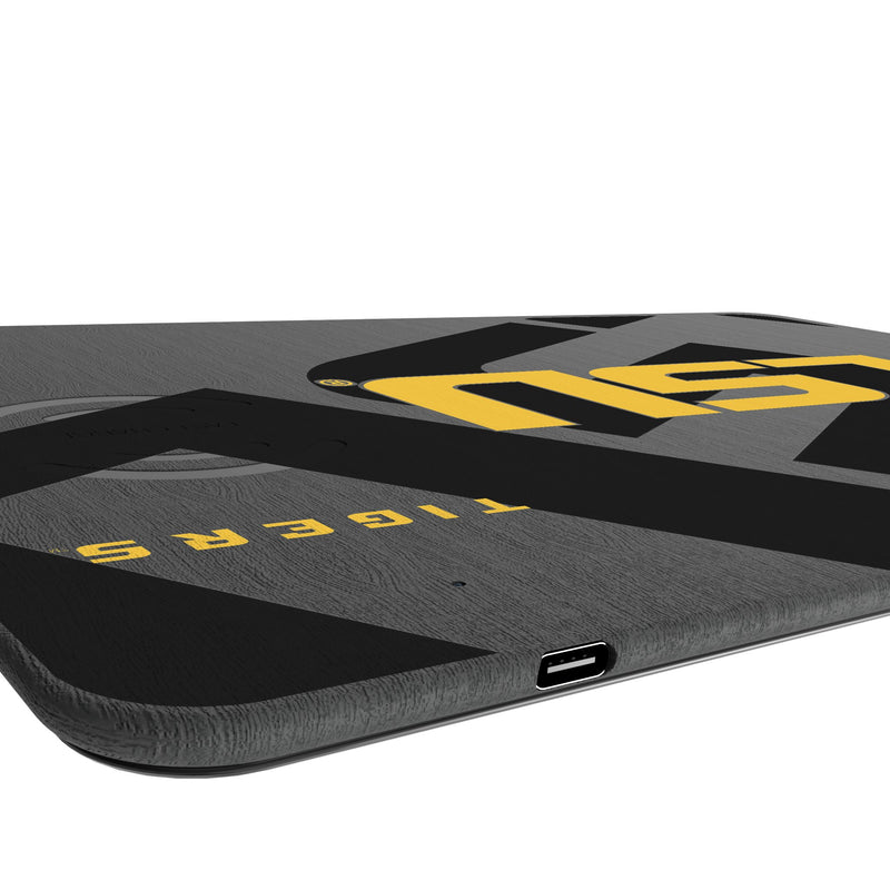 Louisiana State University Tigers Monocolor Tilt 15-Watt Wireless Charger and Mouse Pad Port.Jpg