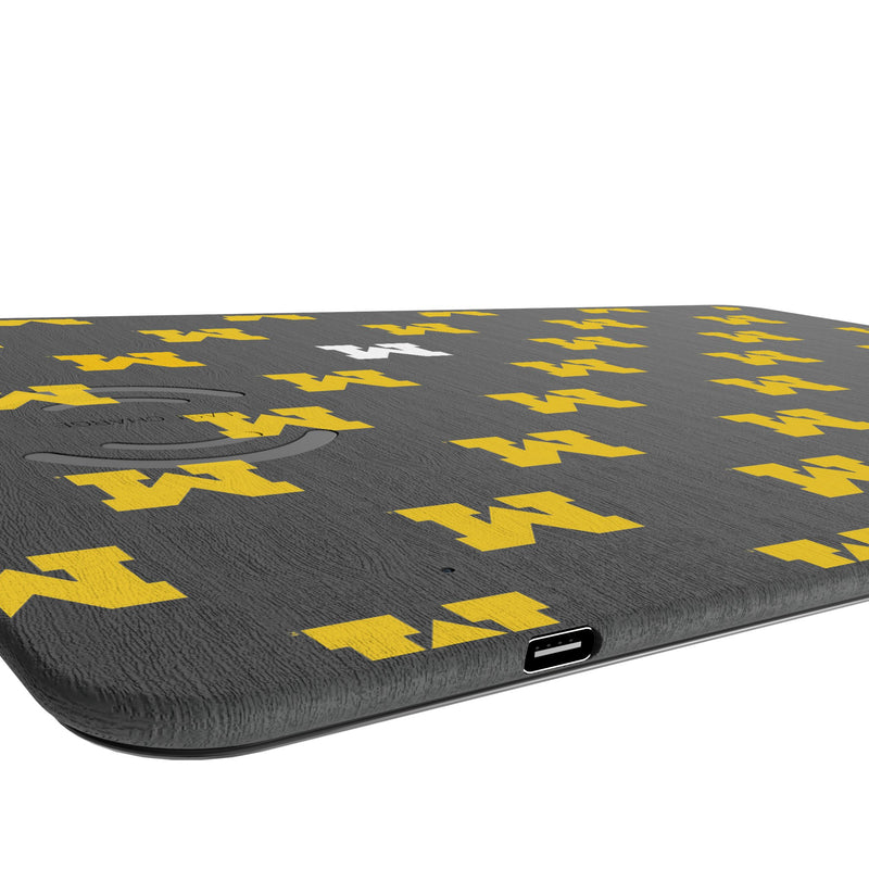 University of Michigan Wolverines Fashion Pattern 15-Watt Wireless Charger and Mouse Pad Port.Jpg