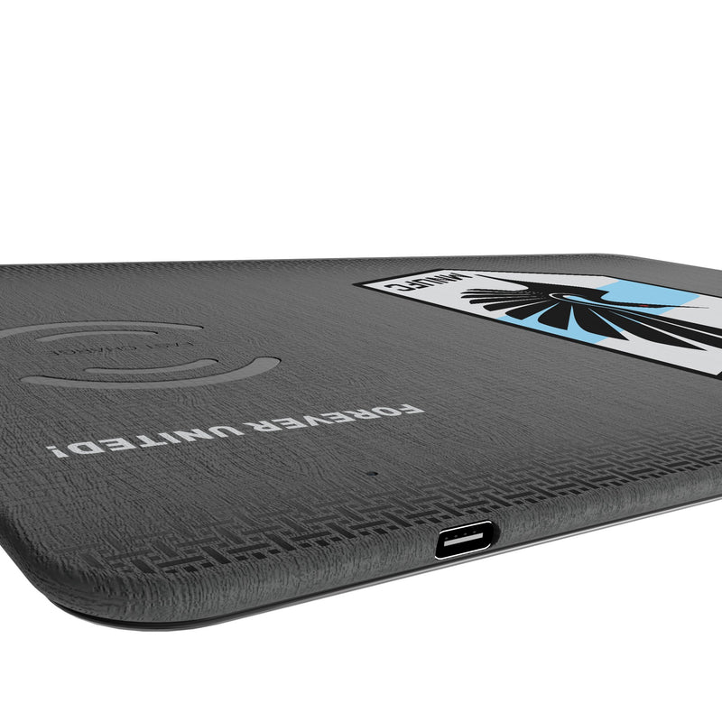 Minnesota United FC Linen 15-Watt Wireless Charger and Mouse Pad Port.Jpg