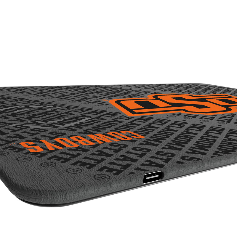 Oklahoma State University Cowboys Monocolor Tilt 15-Watt Wireless Charger and Mouse Pad Port.Jpg