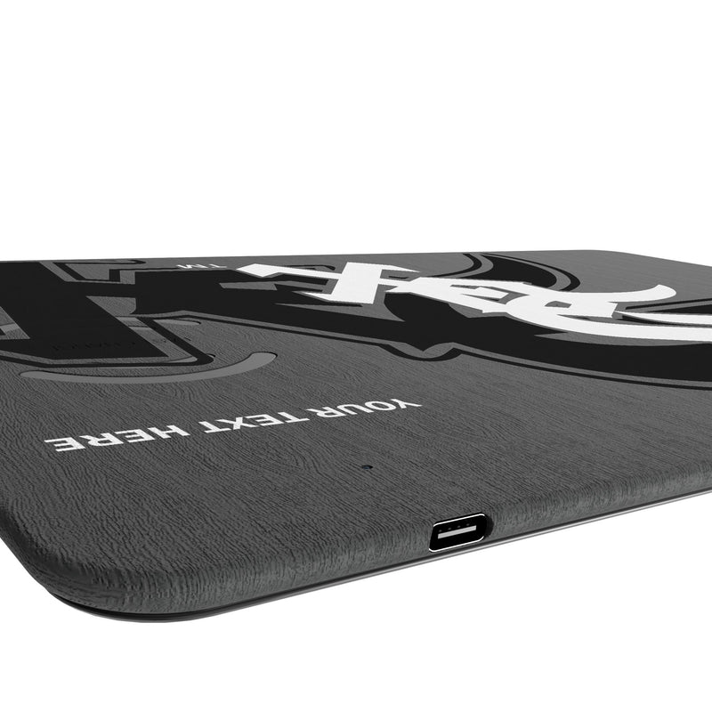 Chicago White Sox Personalized Tilt 15-Watt Wireless Charger and Mouse Pad Port.Jpg