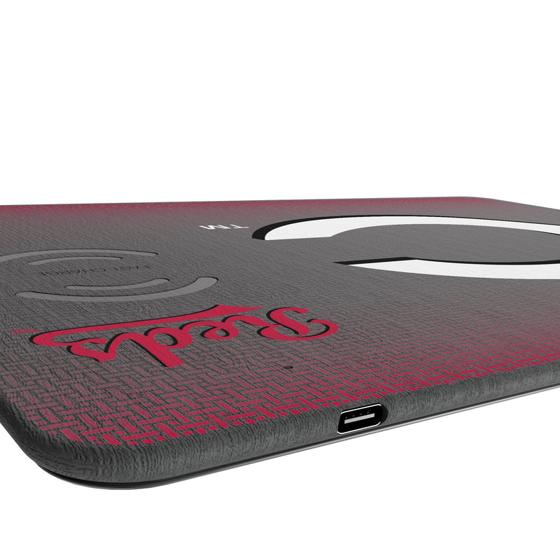 Cincinnati Reds Linen 15-Watt Wireless Charger and Mouse Pad Port.Jpg
