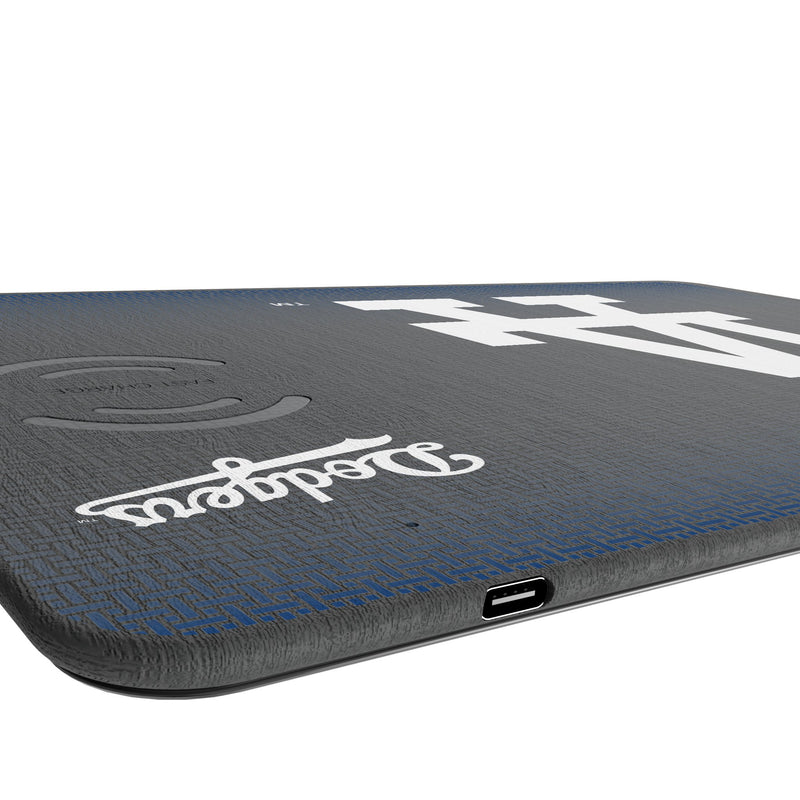 LA Dodgers Linen 15-Watt Wireless Charger and Mouse Pad Port.Jpg