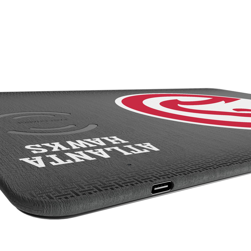 Atlanta Hawks Linen 15-Watt Wireless Charger and Mouse Pad Port.Jpg