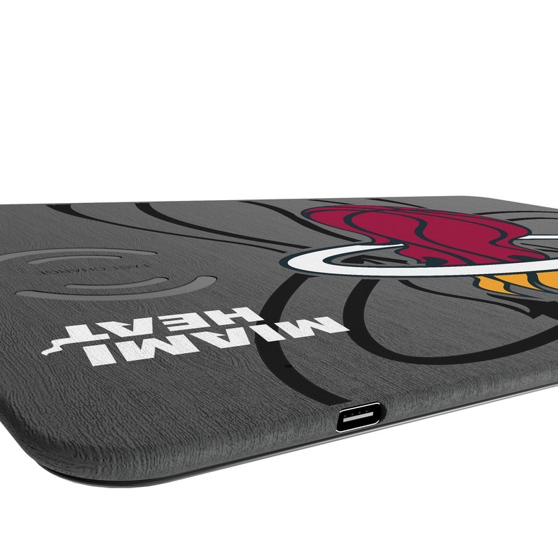 Miami Heat Monocolor Tilt 15-Watt Wireless Charger and Mouse Pad Port.Jpg