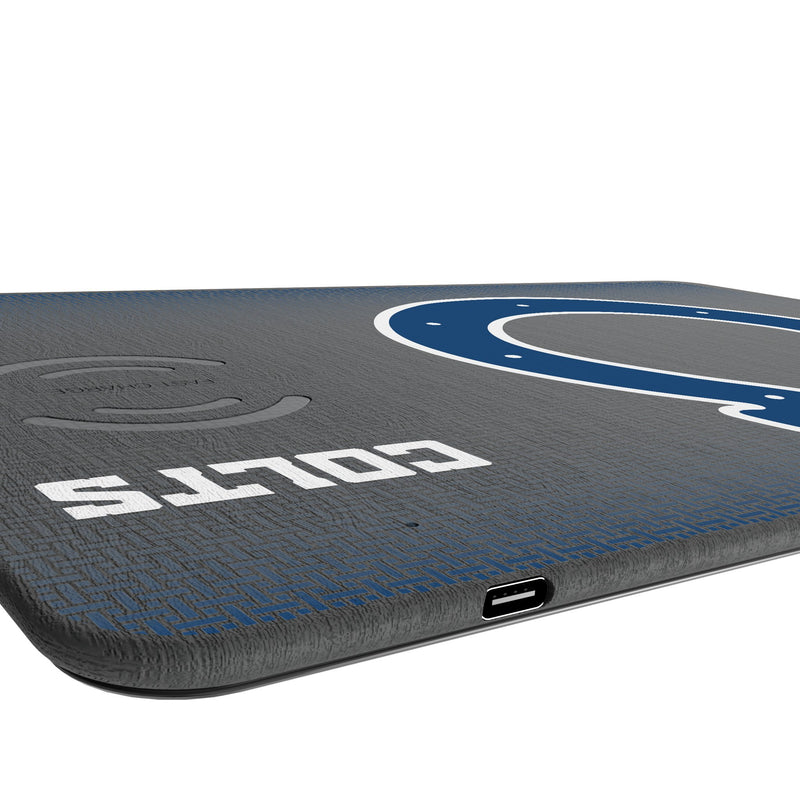 Indianapolis Colts Linen 15-Watt Wireless Charger and Mouse Pad Port.Jpg