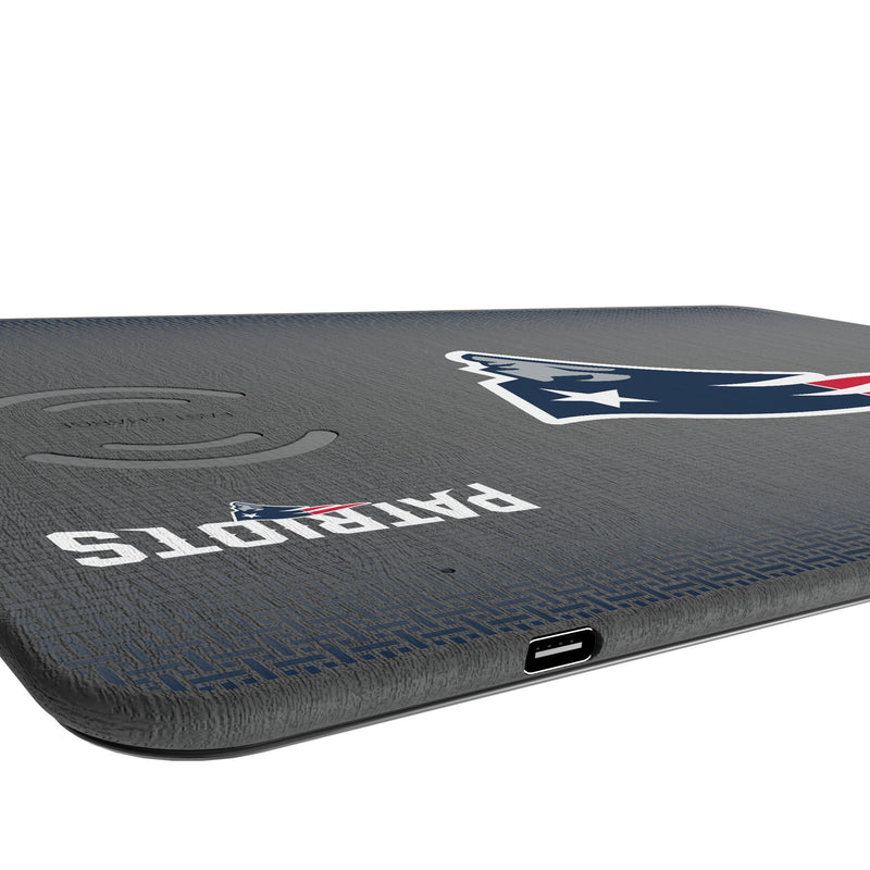 New England Patriots Linen 15-Watt Wireless Charger and Mouse Pad Port.Jpg