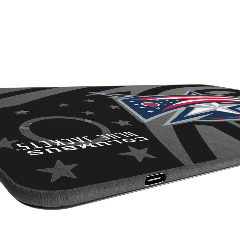Columbus Blue Jackets Monocolor Tilt 15-Watt Wireless Charger and Mouse Pad Port.Jpg
