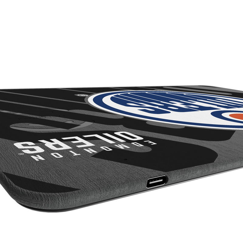 Edmonton Oilers Monocolor Tilt 15-Watt Wireless Charger and Mouse Pad Port.Jpg