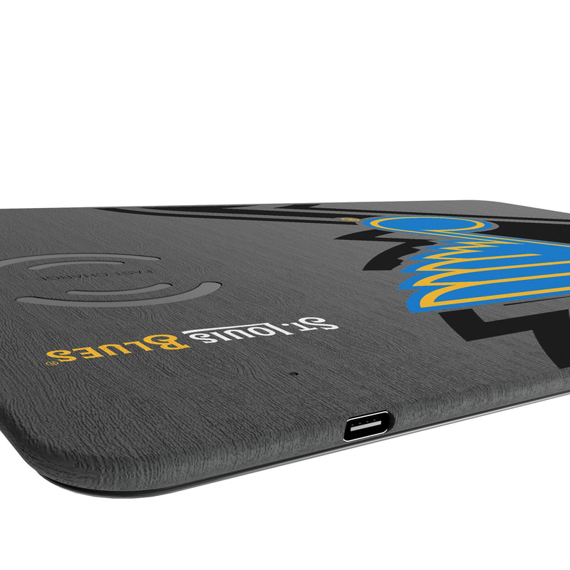 St. Louis Blues Monocolor Tilt 15-Watt Wireless Charger and Mouse Pad Port.Jpg